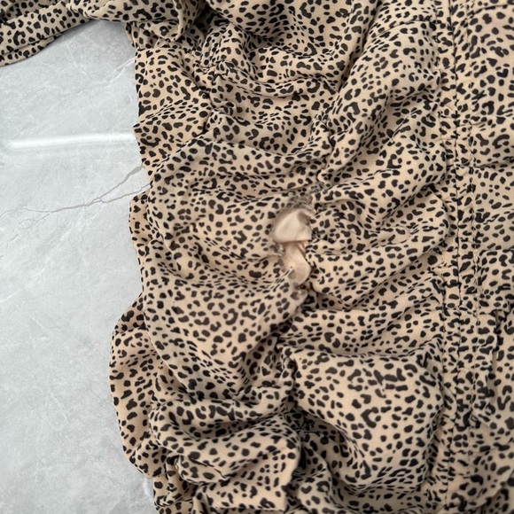 Women’s HYFVE Leopard Print Ruched Long Sleeve Dress Medium - Picture 11 of 16